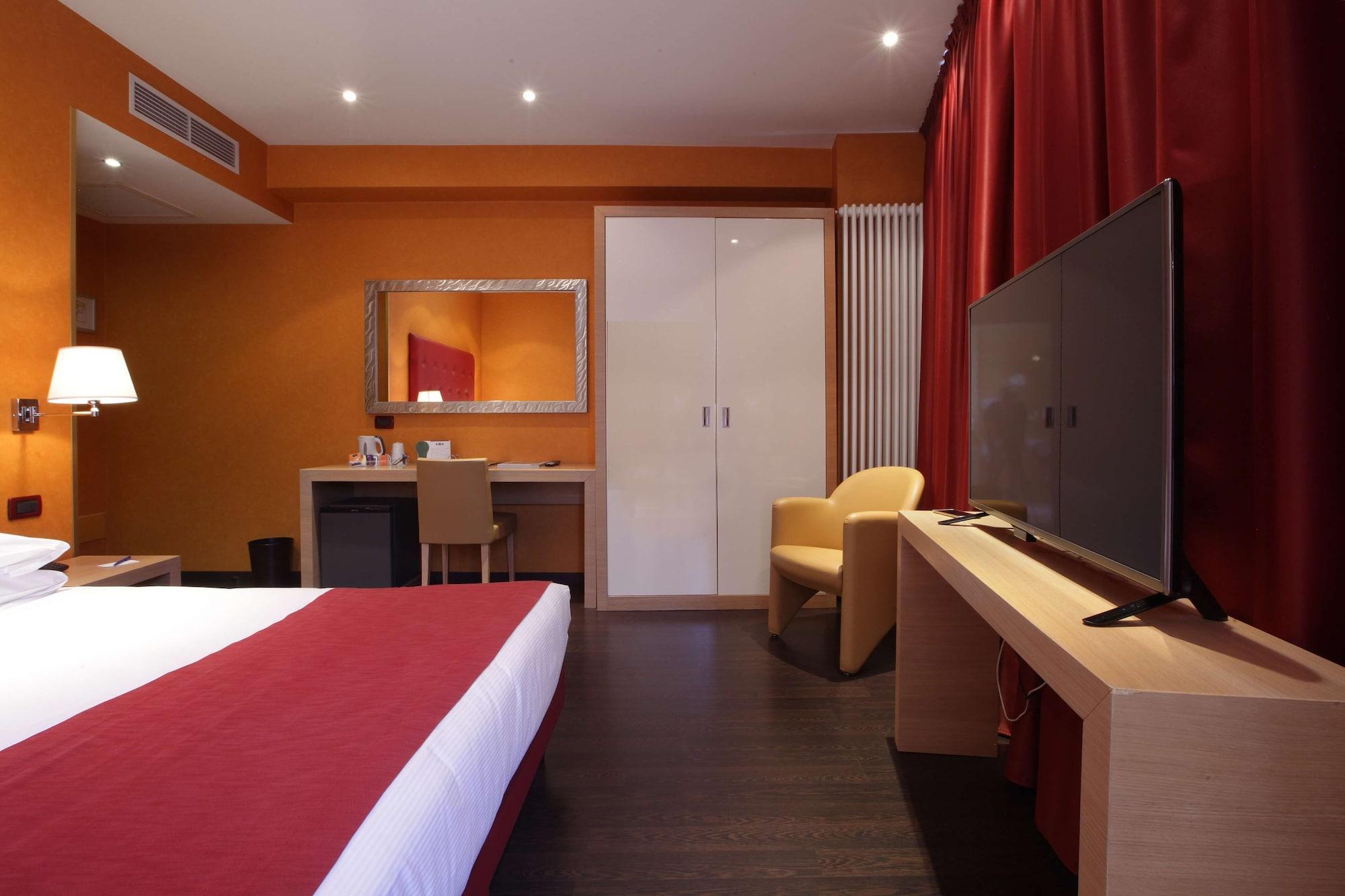 Best Western Hotel Piemontese Bergamo Exterior photo